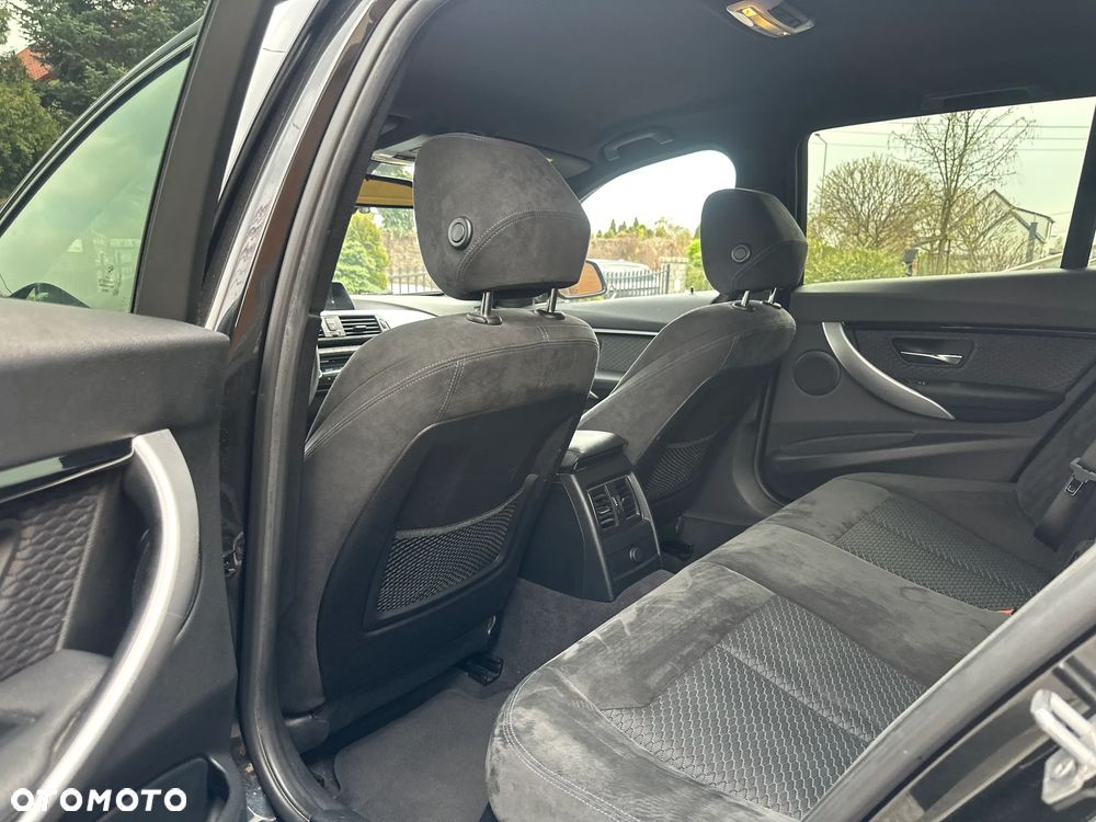 BMW Seria 3 318d Edition M Sport Shadow - 24