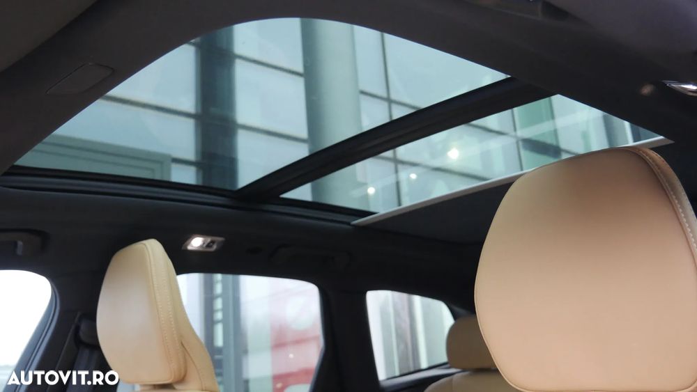 Volvo XC 60 B4 D AWD Geartronic Inscription - 3