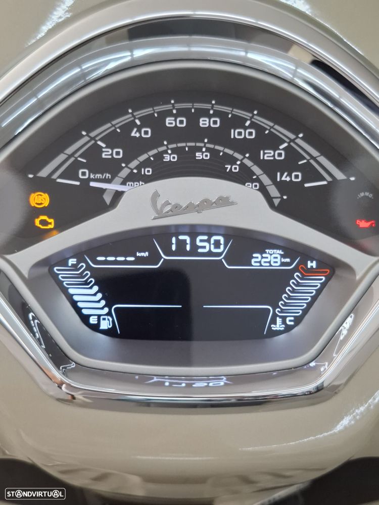 Vespa GTS Super 125 HPE - GARANTIA DE FÁBRICA - 8