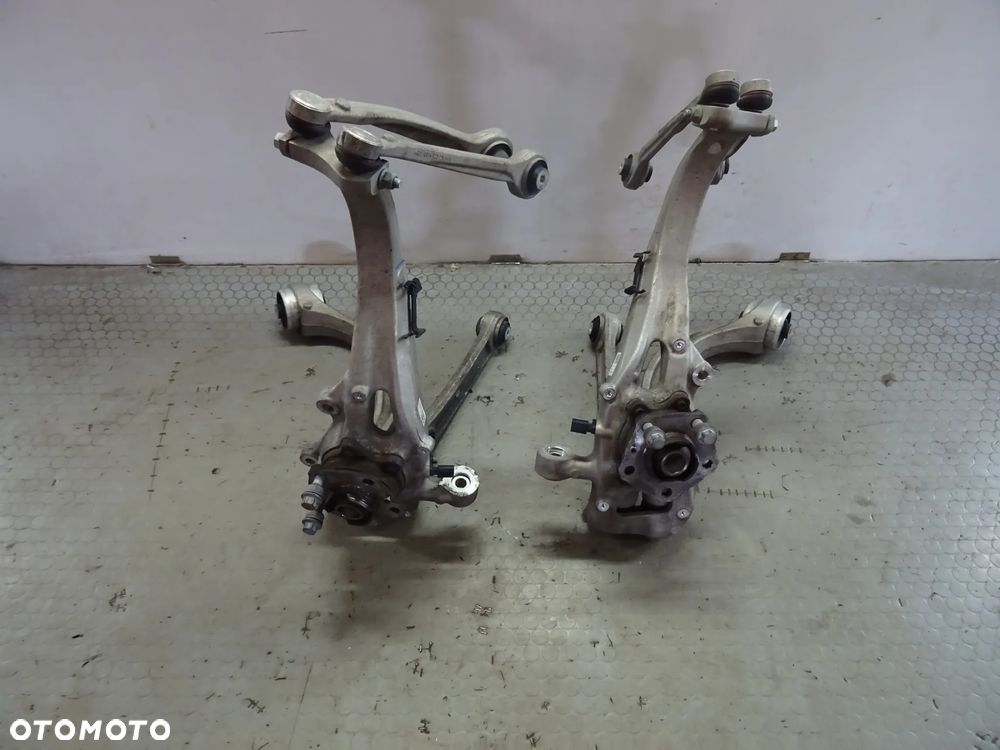 4M0407242J 4M0407241J zwrotnica wahacze lewa prawa przod Audi Q7 4M czesci