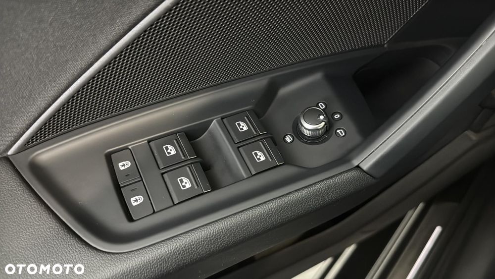 Audi A3 Limousine 35 TFSI mHEV S Line S tronic - 28