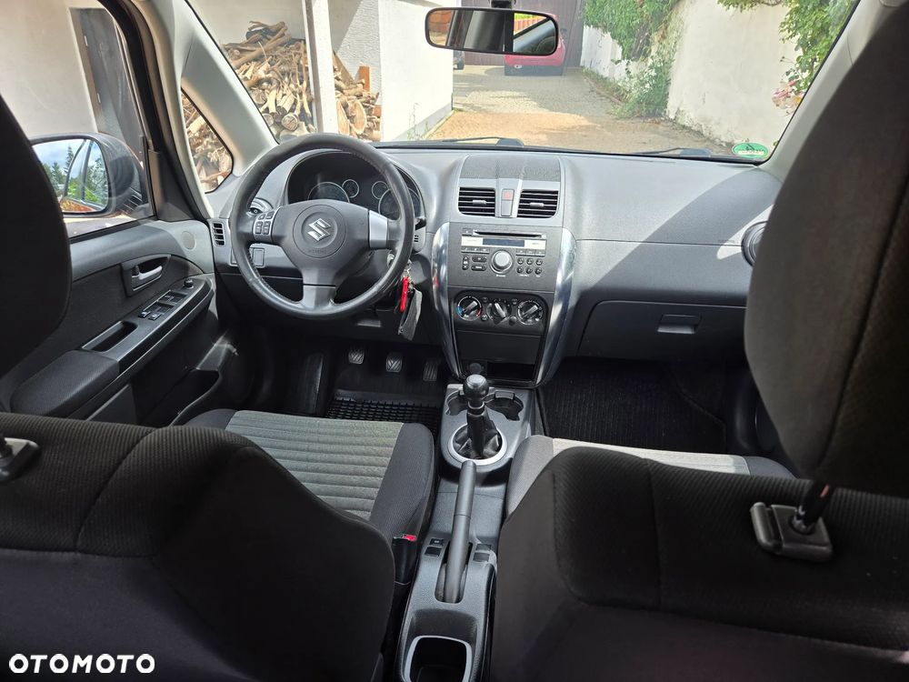 Suzuki SX4 1.6 VVT 4x2 Limited - 11