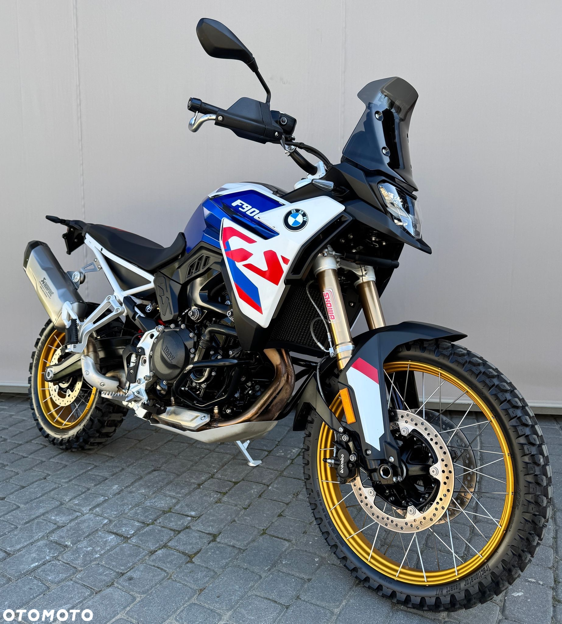 BMW F