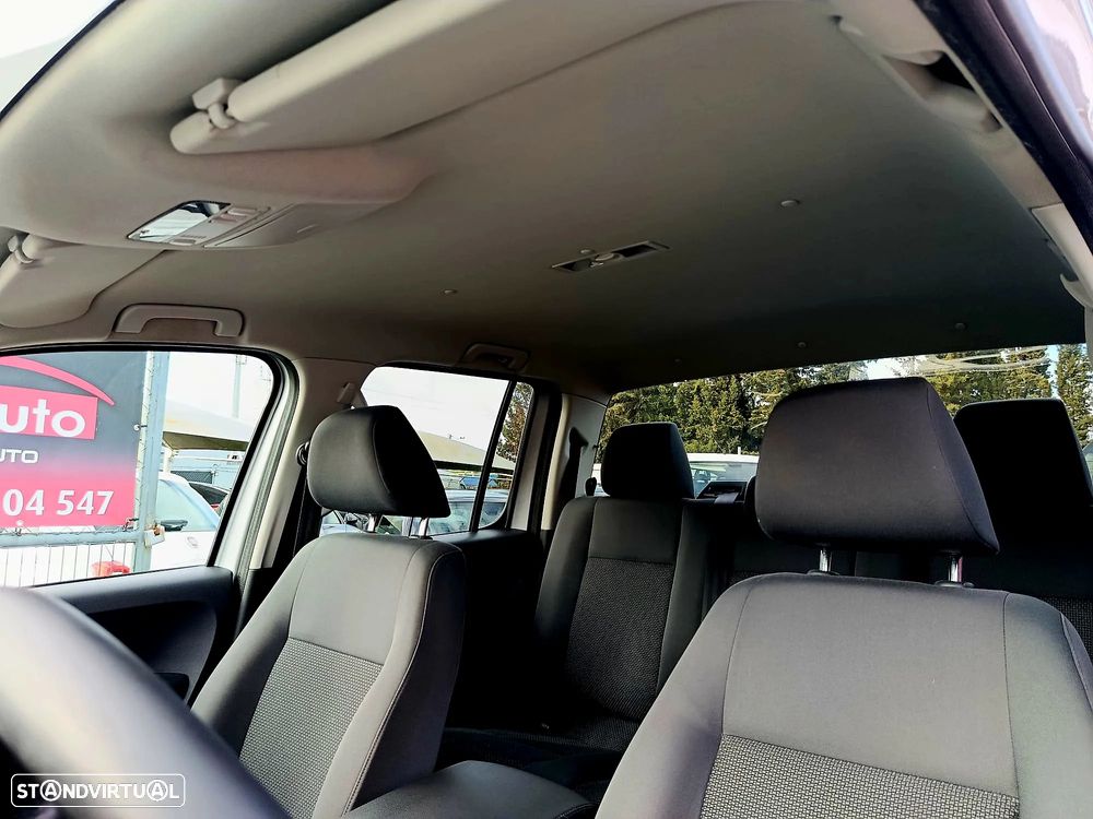 VW Amarok 2.0 BiTDI Auto Trendline - 18