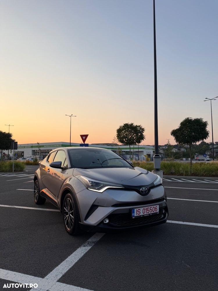 Toyota C-HR Lounge - 3
