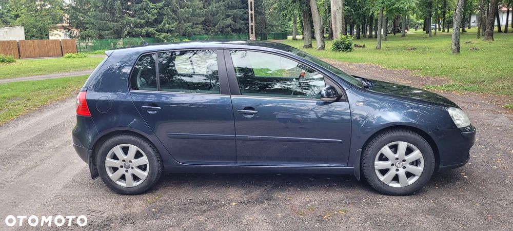 Volkswagen Golf 1.6 Comfortline - 3