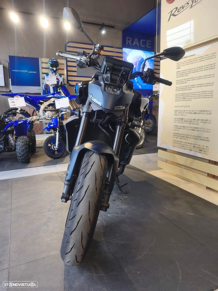 Yamaha MT-09 Y-AMT - 2