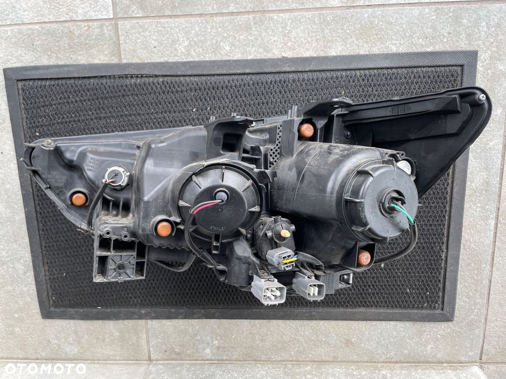 MITSUBISHI ASX 10R- REFLEKTOR LAMPA PRAWY PRZÓD PRAWA PRZEDNIA - 4