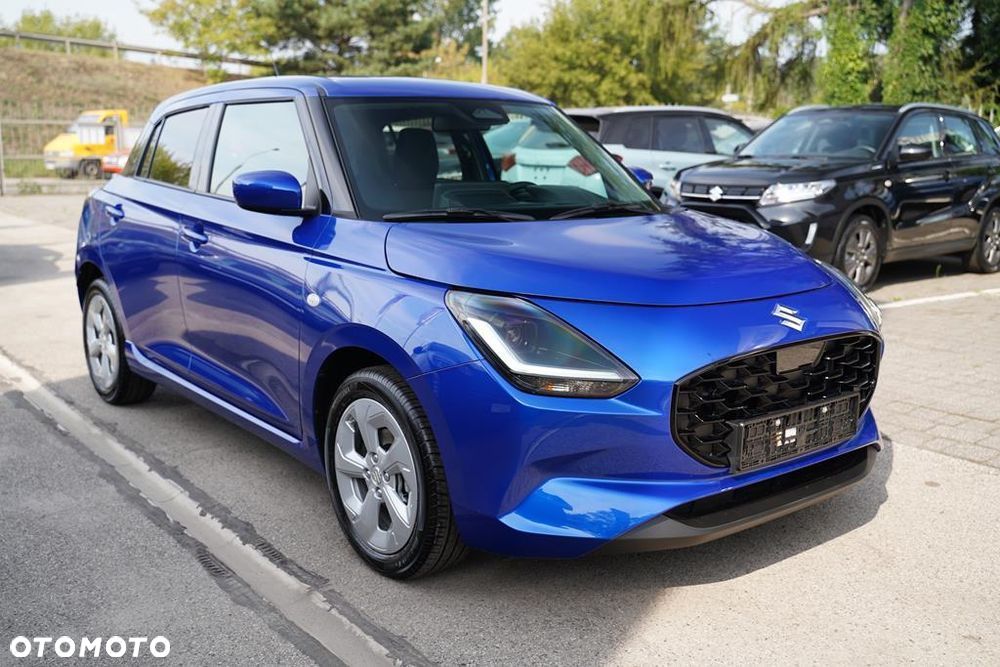 Suzuki Swift 1.2 Dualjet SHVS Premium Plus - 4