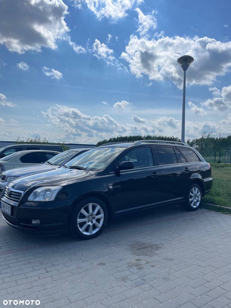 Toyota Avensis - 3