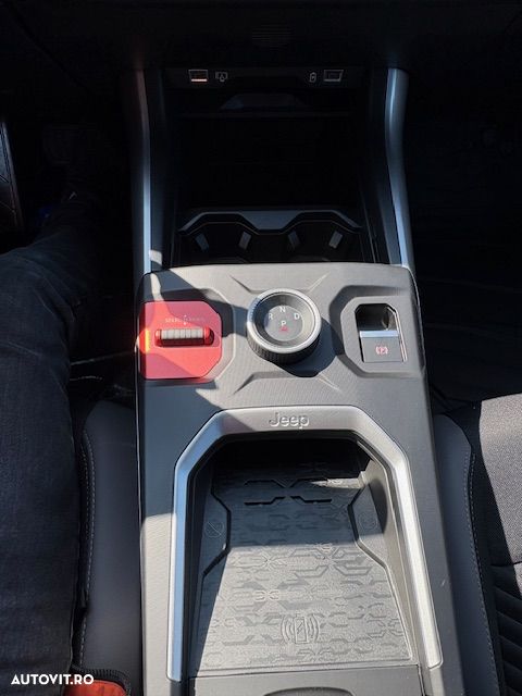 Jeep Compass - 17