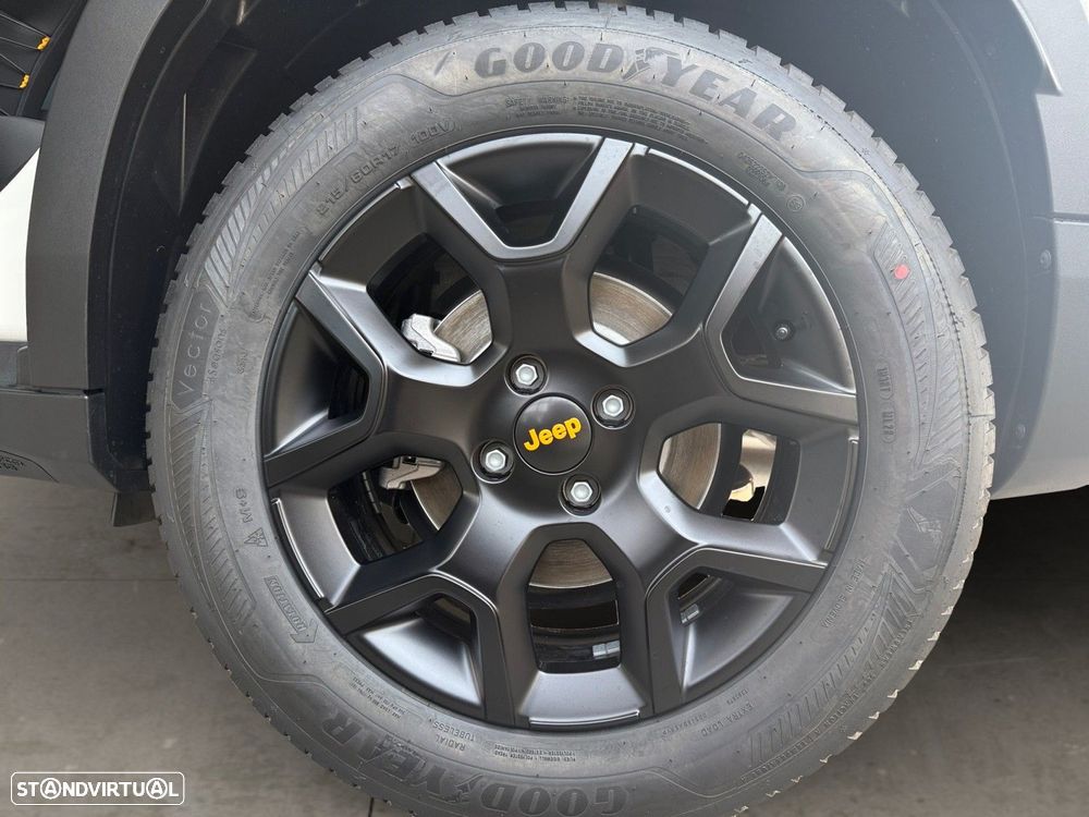 Jeep Avenger 1.2 4xe Hybrid eAWD The North Face - 15