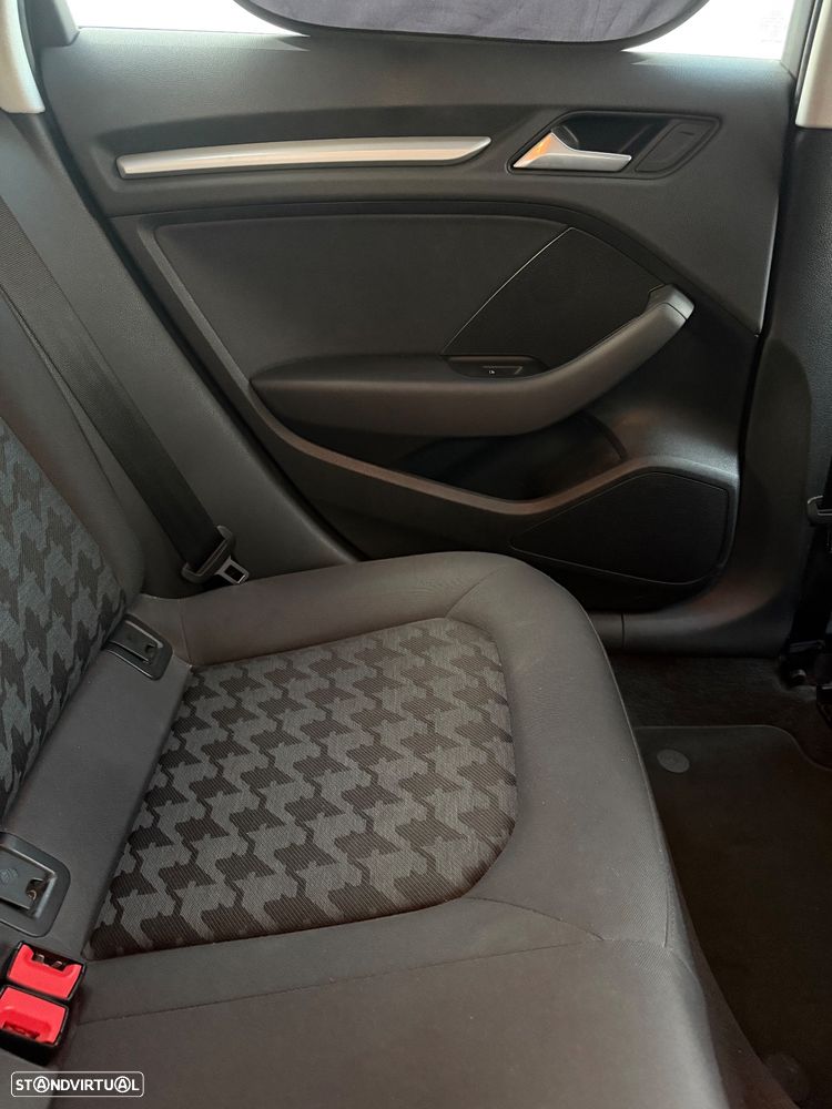 Audi A3 Sportback 1.6 TDI Attraction - 7