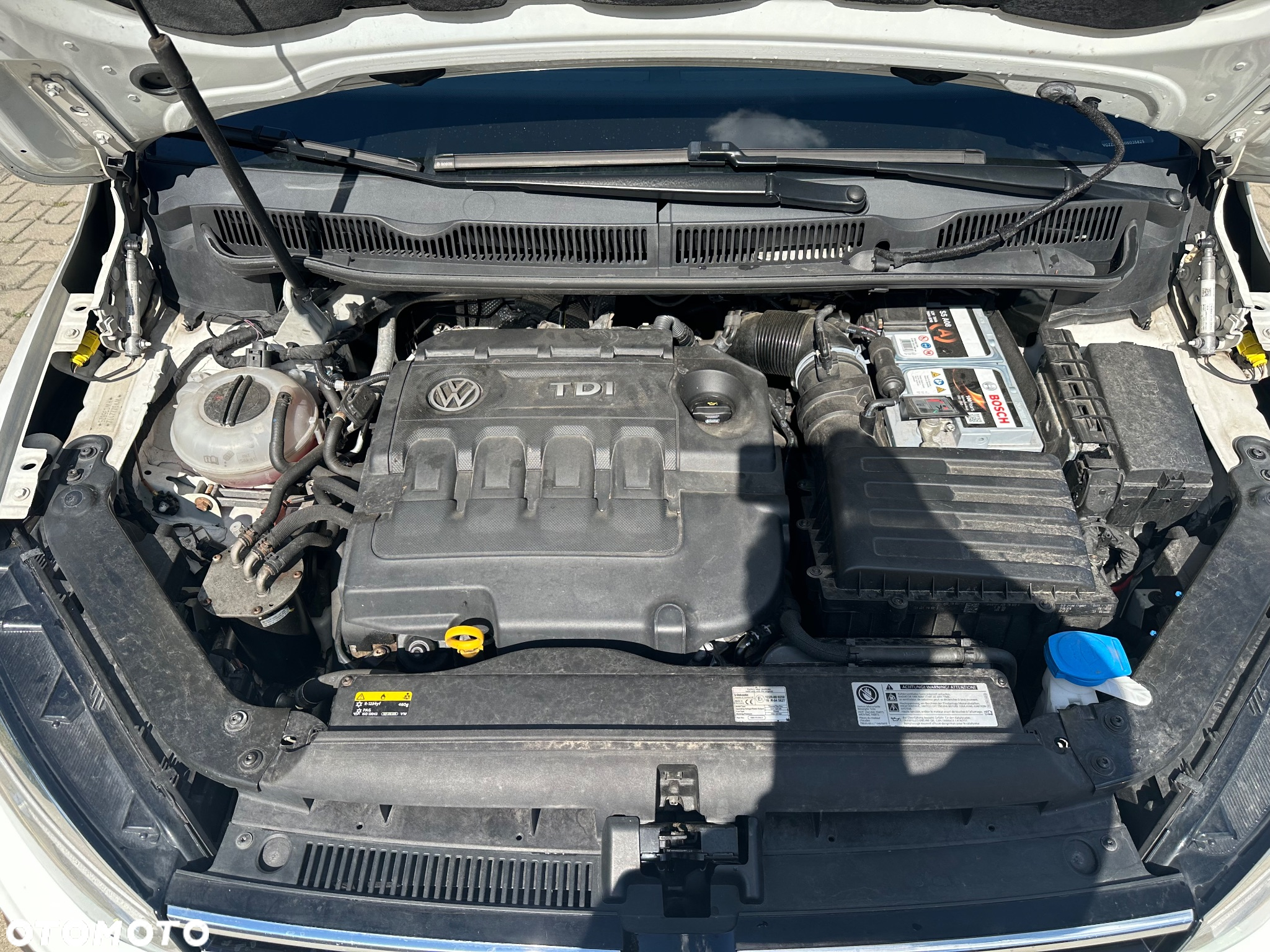 Volkswagen Touran 2.0 TDI SCR DSG Highline - 30