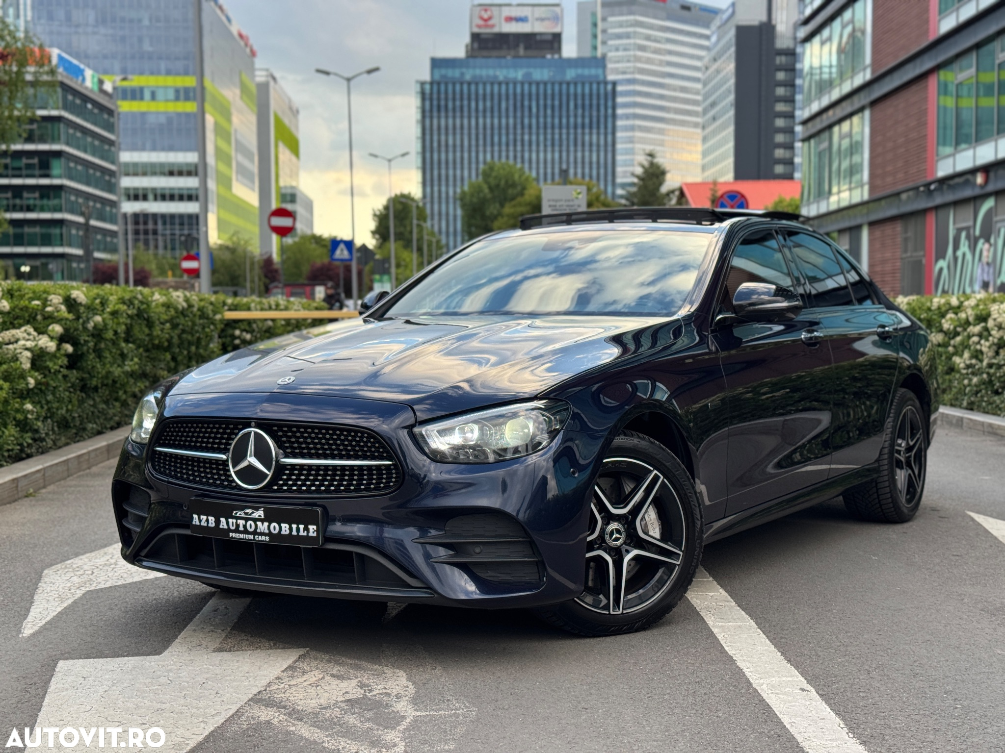 Mercedes-Benz E 300 de T 9G-TRONIC AMG Line - 3