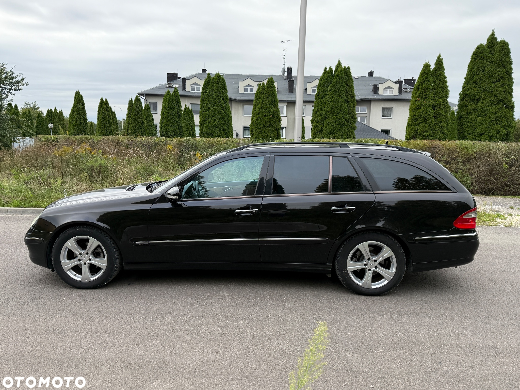 Mercedes-Benz Klasa E 200 T CDI 7G-TRONIC Avantgarde - 2