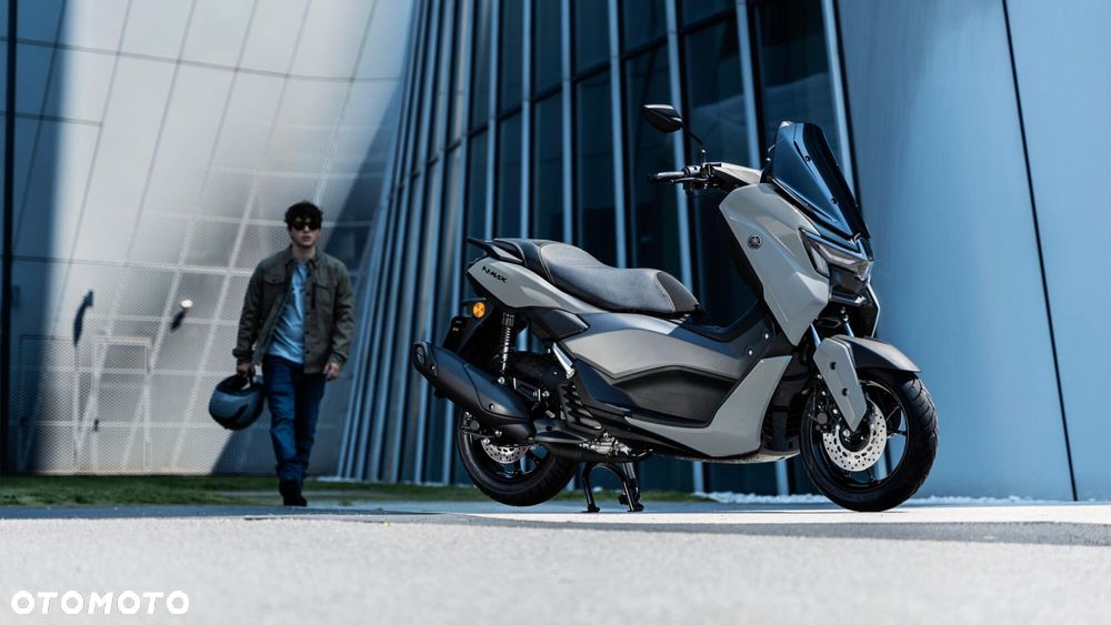 Yamaha NMAX - 8