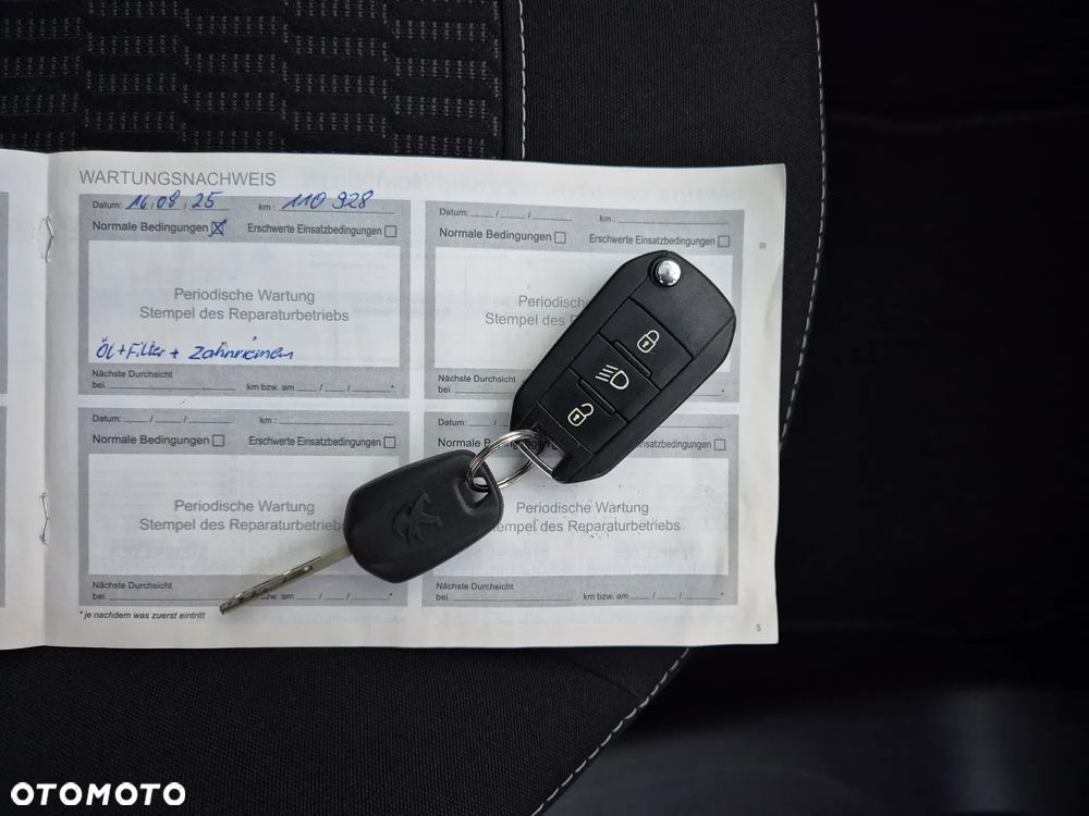 Peugeot 208 1.2 PureTech Allure - 39
