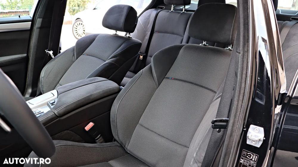 BMW Seria 5 525d xDrive AT - 16