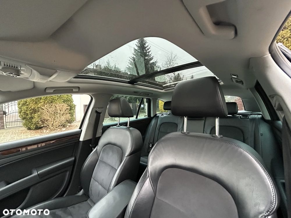 Skoda Superb 2.0 TDI Elegance Outdoor DSG - 8