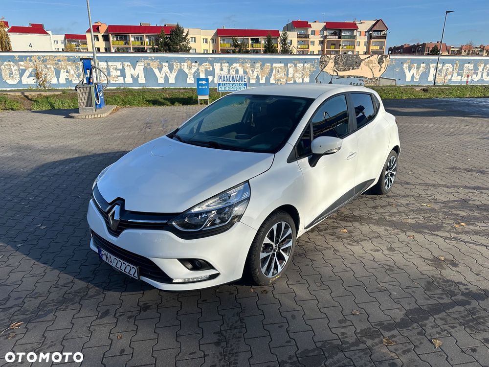Renault Clio - 8