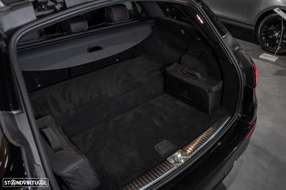 Mercedes-Benz E 300 - 40