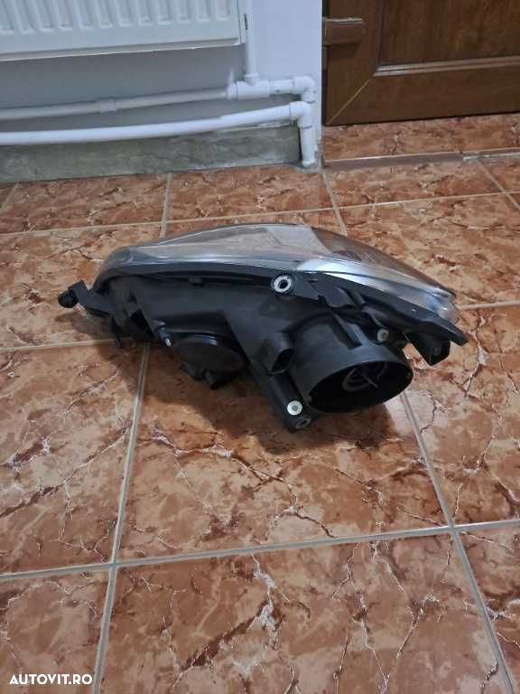 Far dreapta VW Golf 5 Plus an 2005-2009 original Europa - 4