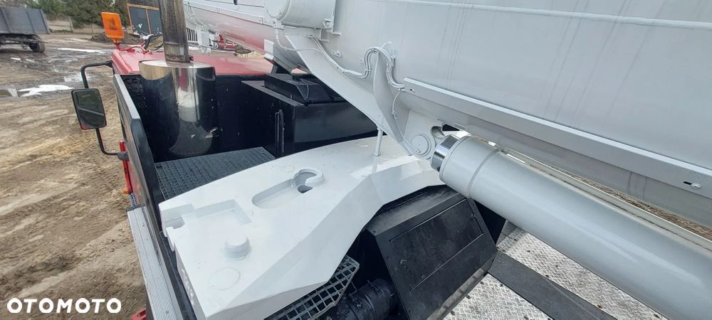 Liebherr LTM 1045 - 25