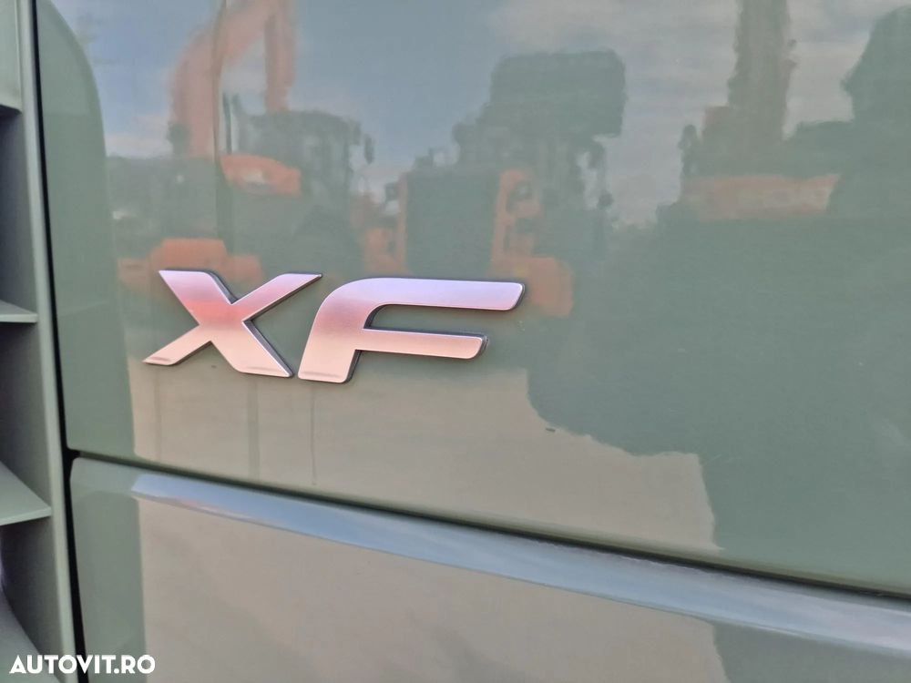 DAF XF 530, KIT BASCULARE, Cutie AUTOMATA+INTARDER 6 trepte, fuste sasiu, 530 CP Euro 6, jante ALUMINIU, Anv 315/80R22,5 70% ok, FRIGIDER, 2 paturi, girofaruri, parasolar, posibilietate leasing 3 ani, PROMOTIE 22.900 EUR+Tva - 13