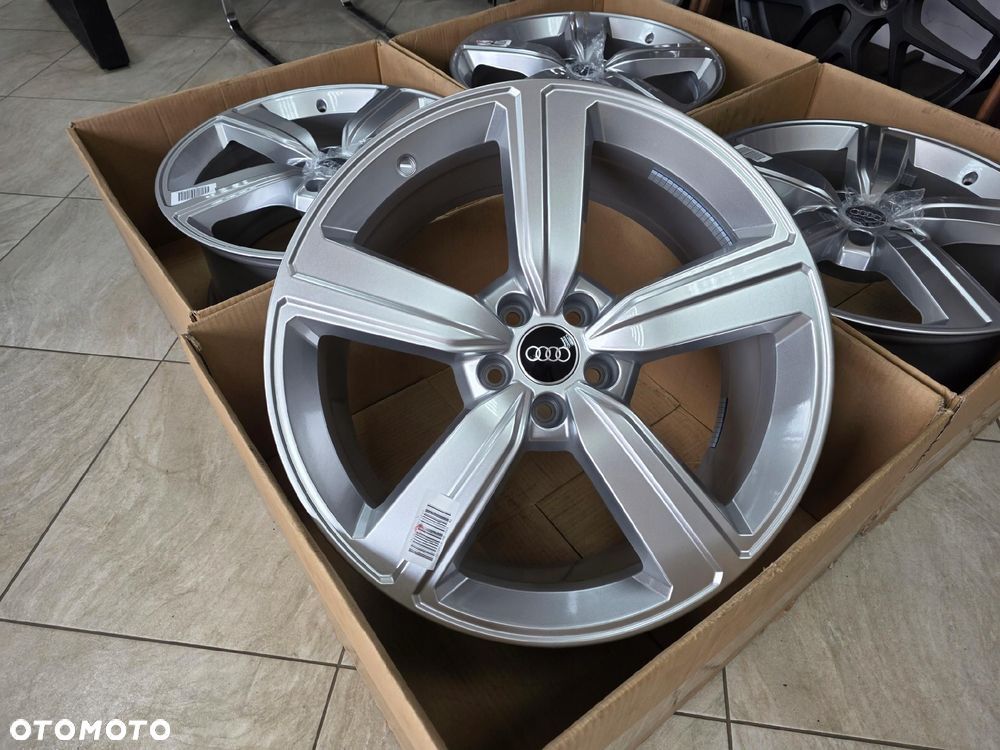Nowe Oryginalne Felgi Audi 20 Cali Sportback Q8 E-Tron 4Ke601025S - 3