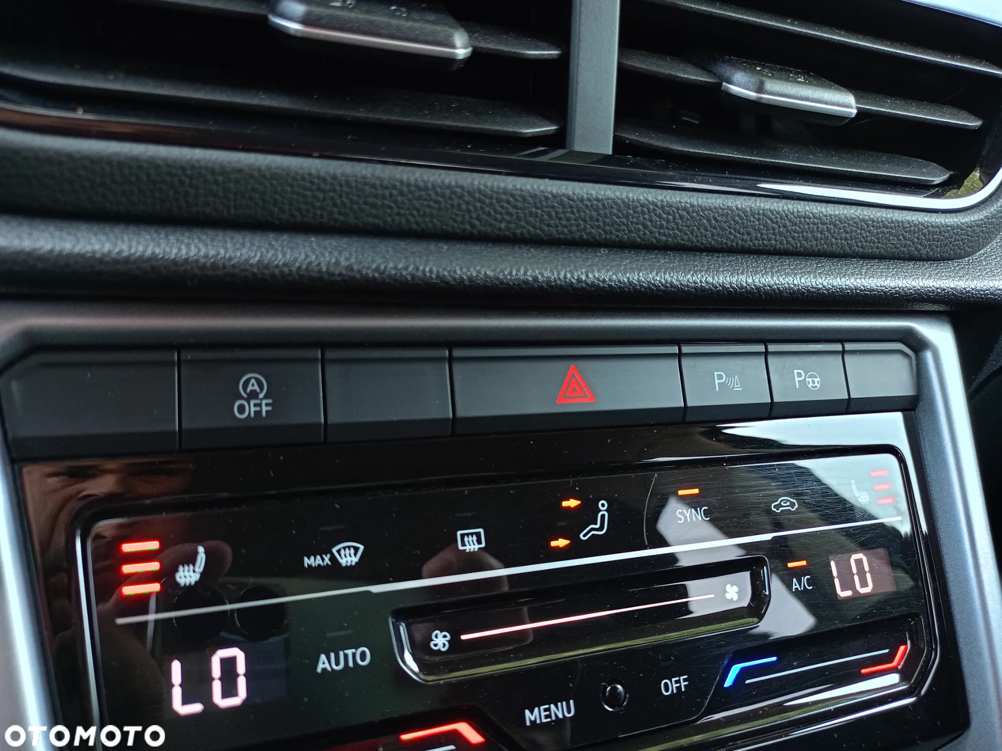 Volkswagen T-Roc 1.5 TSI Life DSG - 24