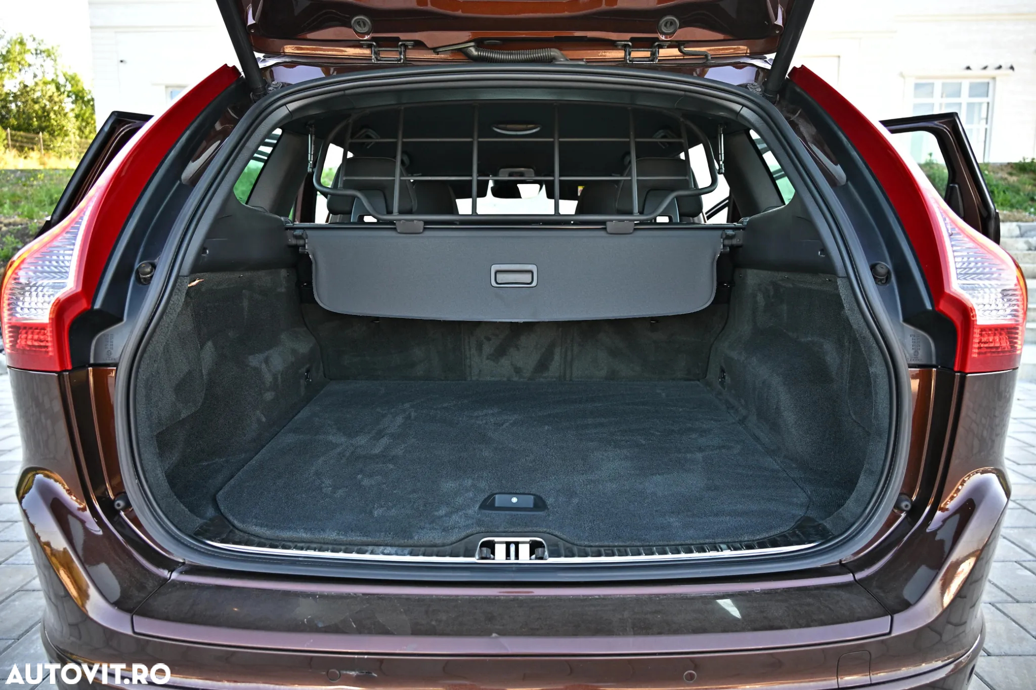 Volvo XC 60 D4 Geartronic Summum - 34