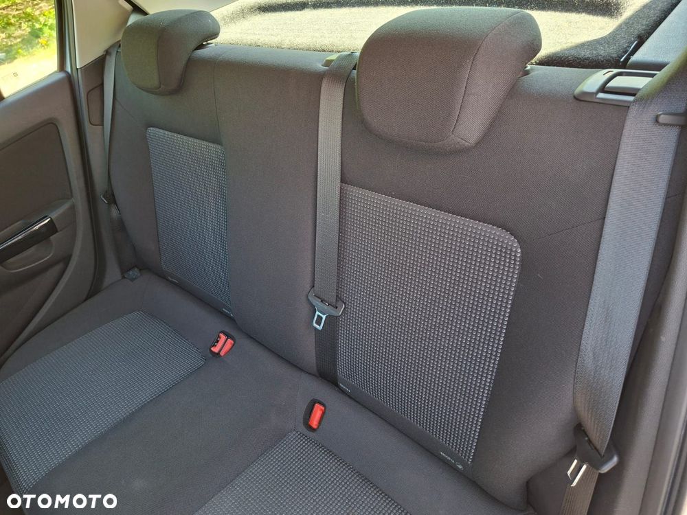 Opel Corsa - 13