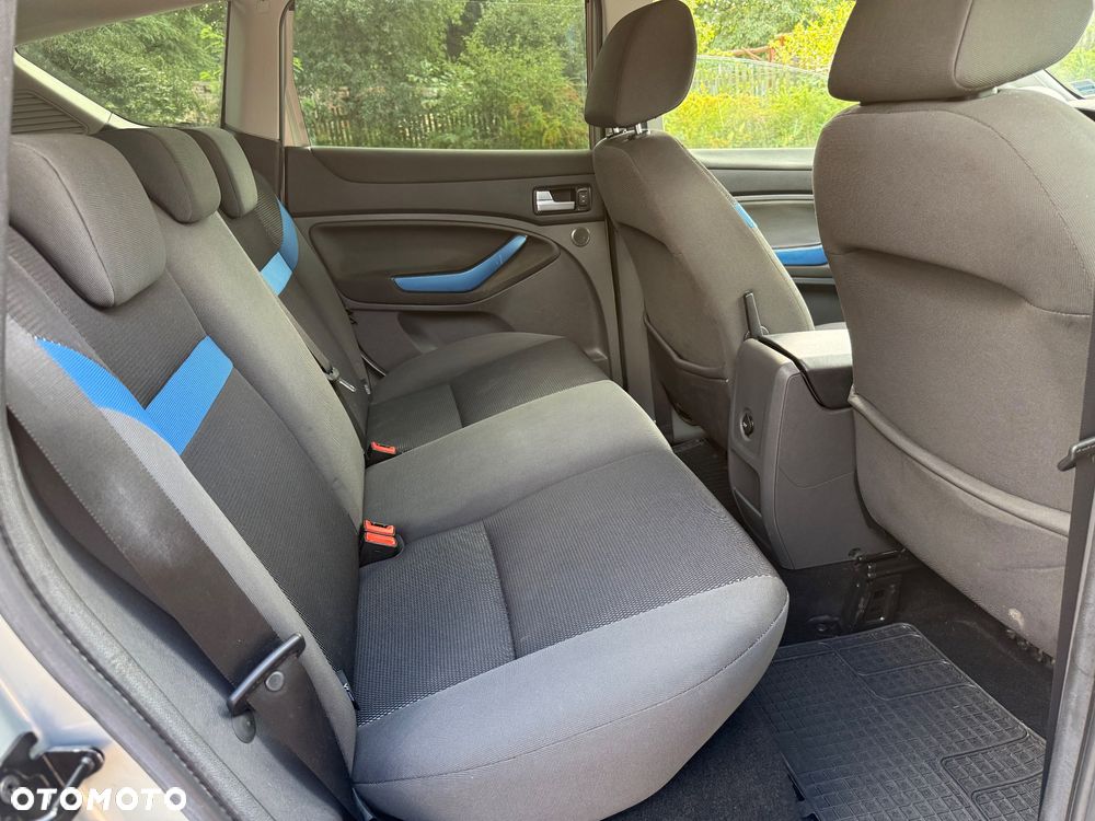 Ford Kuga 2.0 TDCi 4x4 Trend - 9