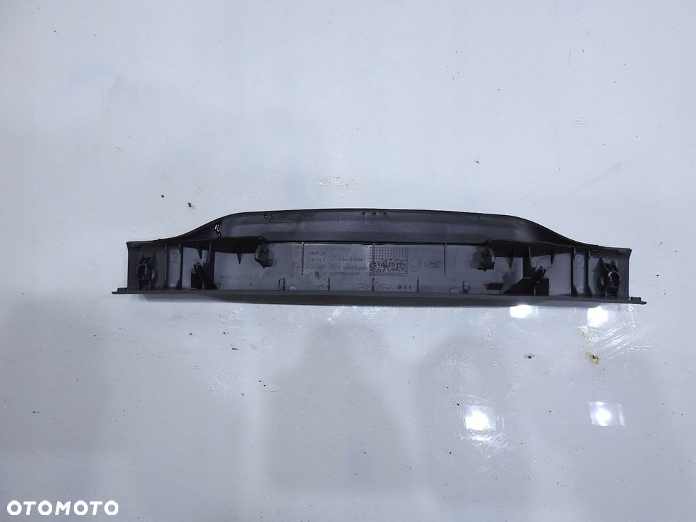 OSŁONA ŚWIATŁA STOP FORD FOCUS MK2 KOMBI - 2