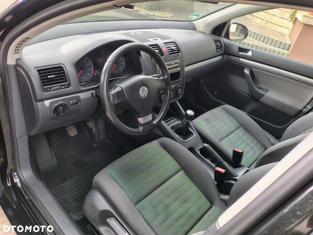 Volkswagen Golf 1.6 Trendline - 15