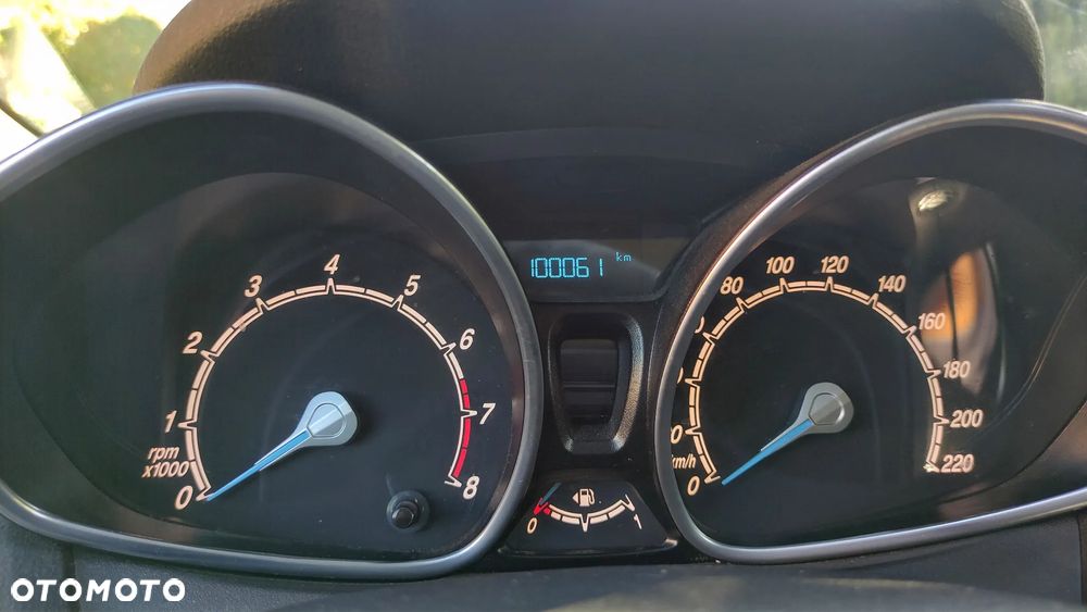 Ford Fiesta - 16