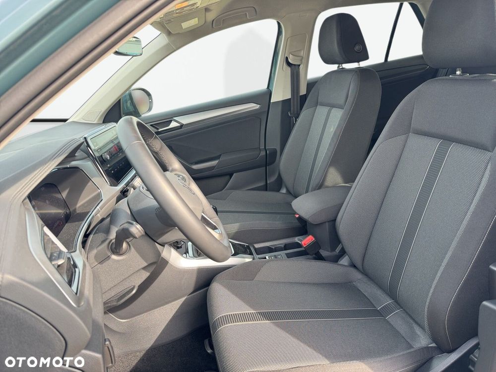 Volkswagen T-Roc - 10