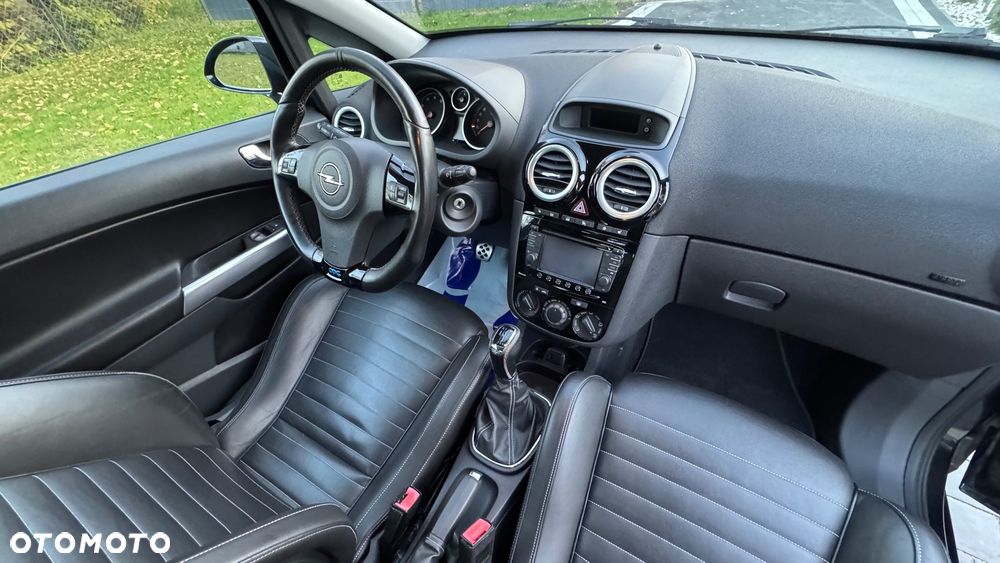 Opel Corsa 1.6 Turbo OPC Nürburgring Edition - 5