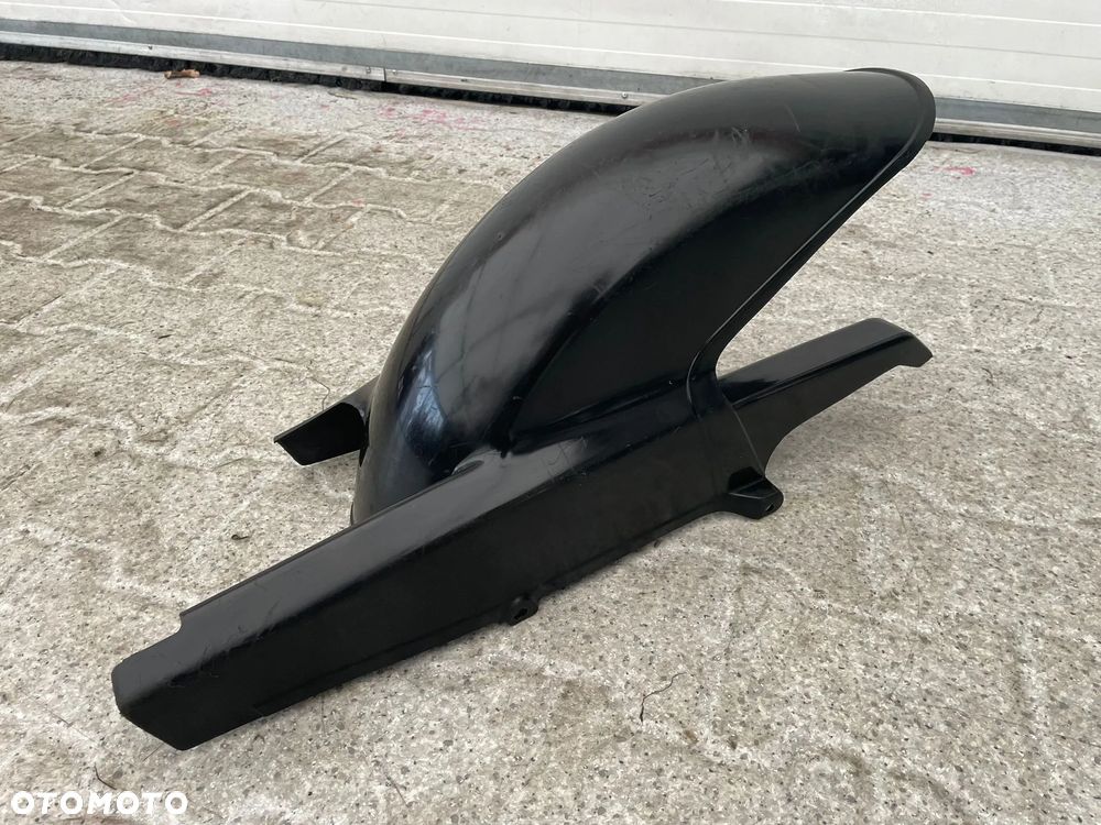 błotnik tył osłona łańcucha napędowego Honda CBR 500F (nr1401) - 3