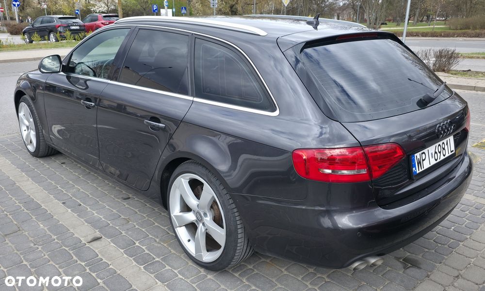 Audi A4 Avant - 5