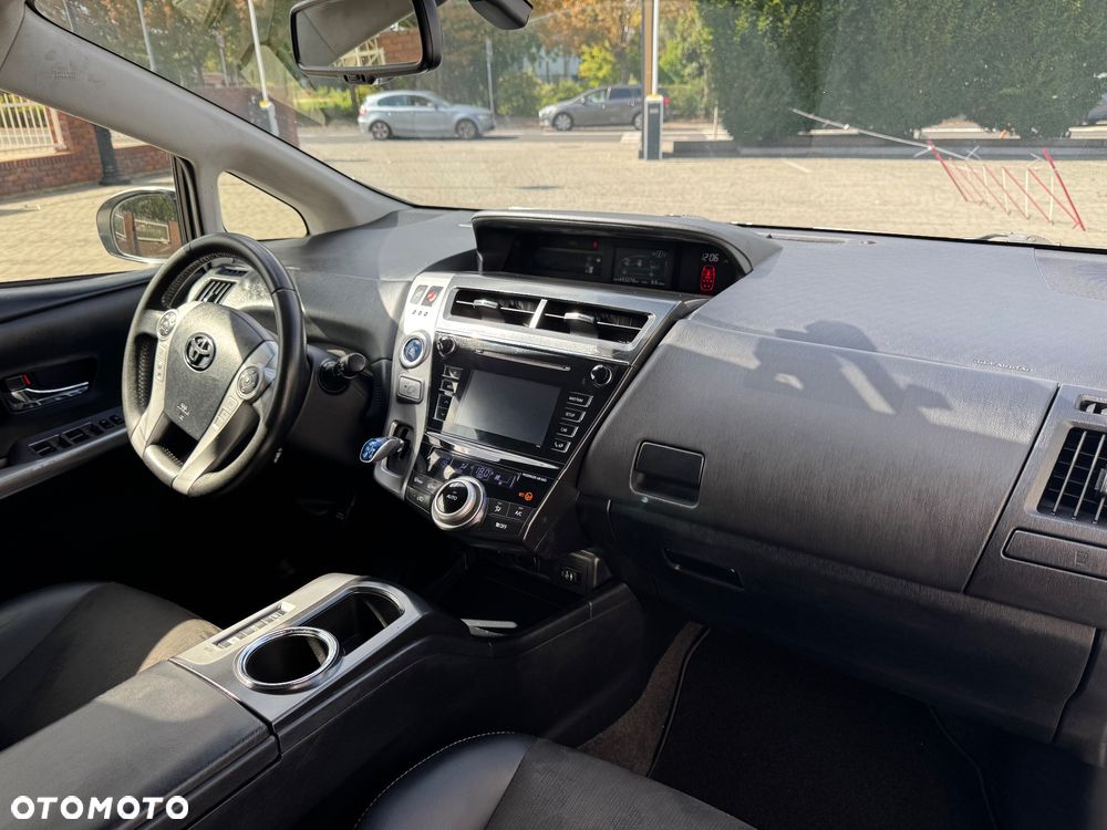Toyota Prius+ (Hybrid) Executive - 23