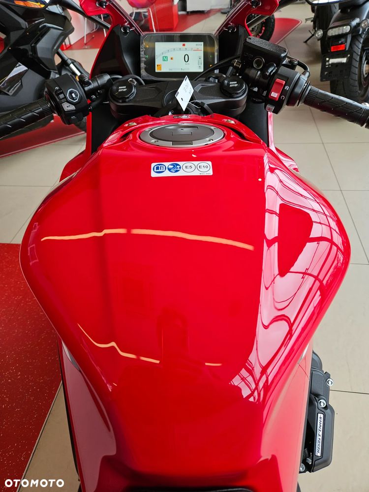 Honda CBR - 14