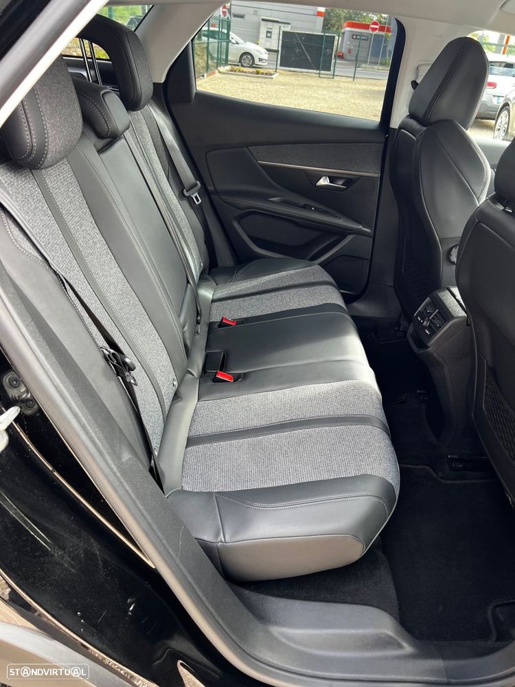 Peugeot 3008 1.5 BlueHDi Allure - 17