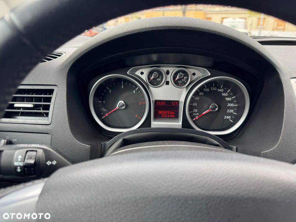 Ford Kuga 2.0 TDCi Trend - 11