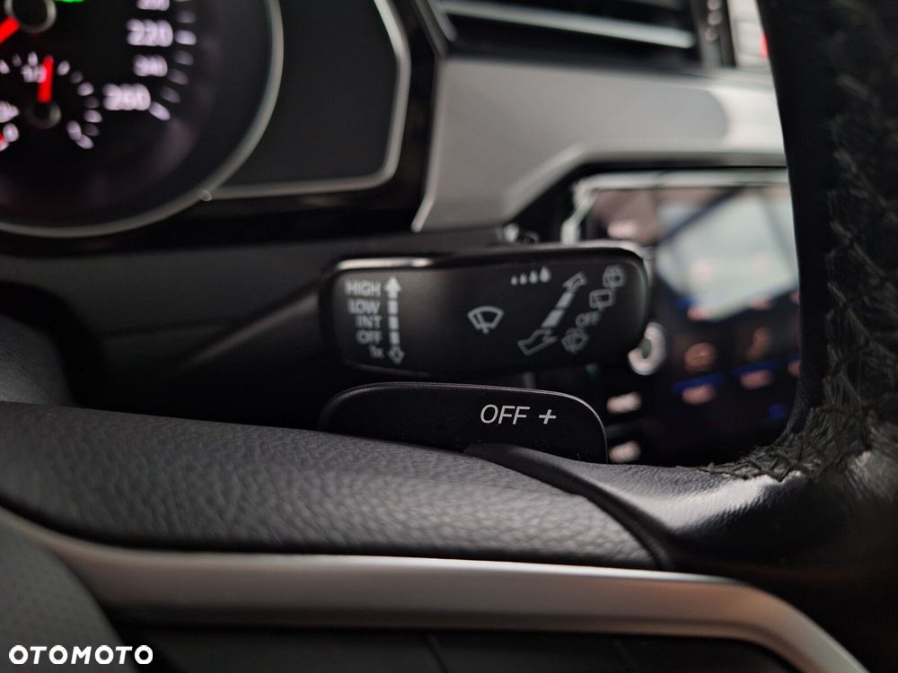 Volkswagen Passat - 35