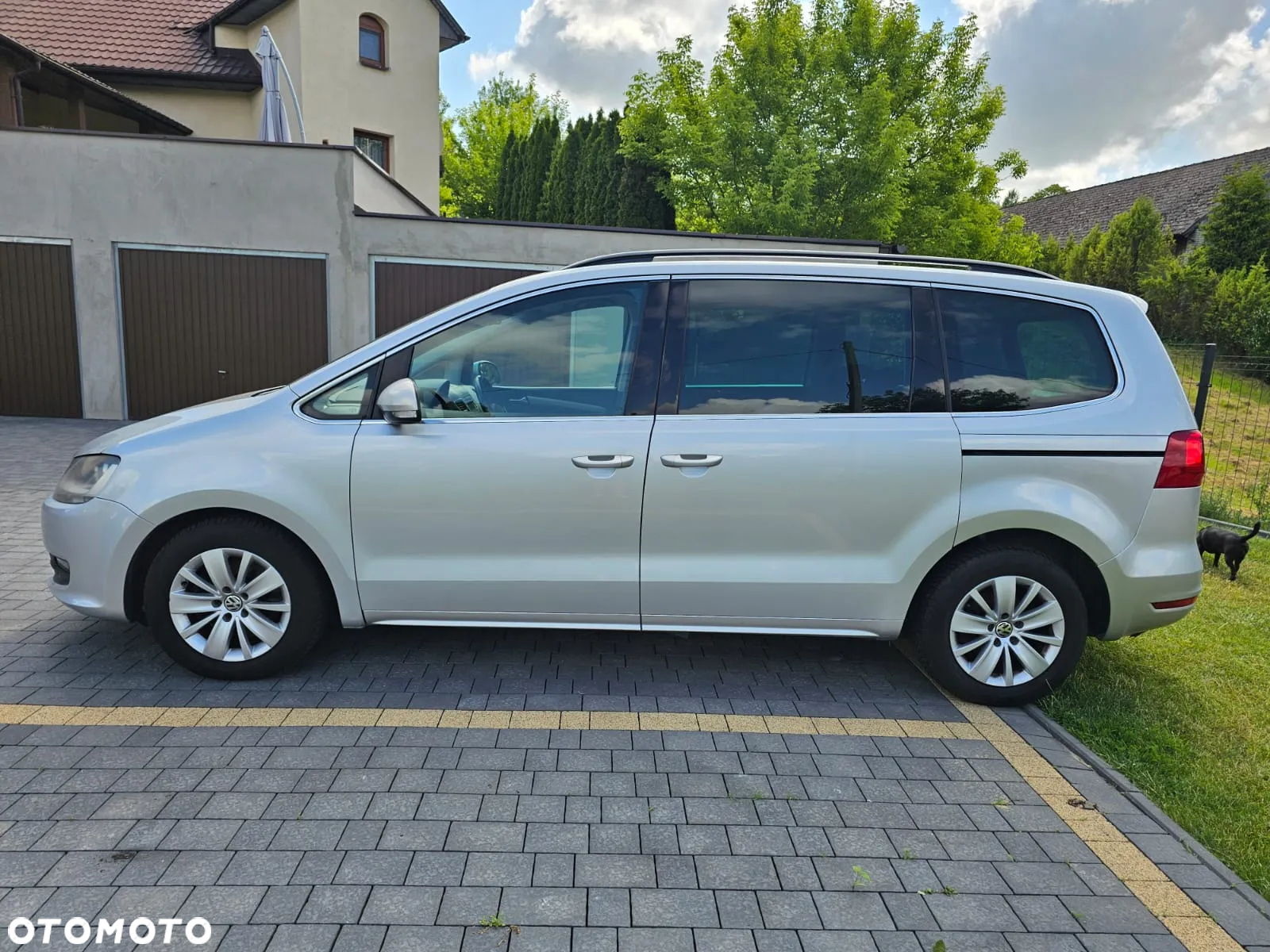 Volkswagen Sharan 2.0 TDI BlueMotion Technology Highline - 8
