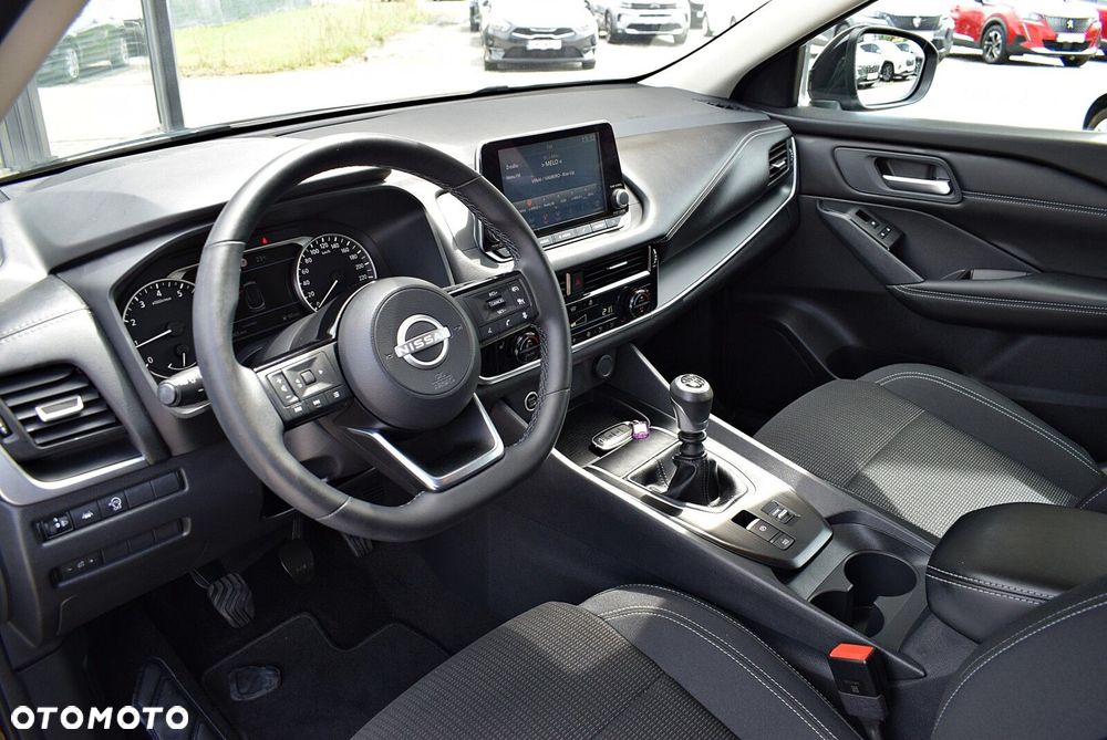 Nissan Qashqai - 12