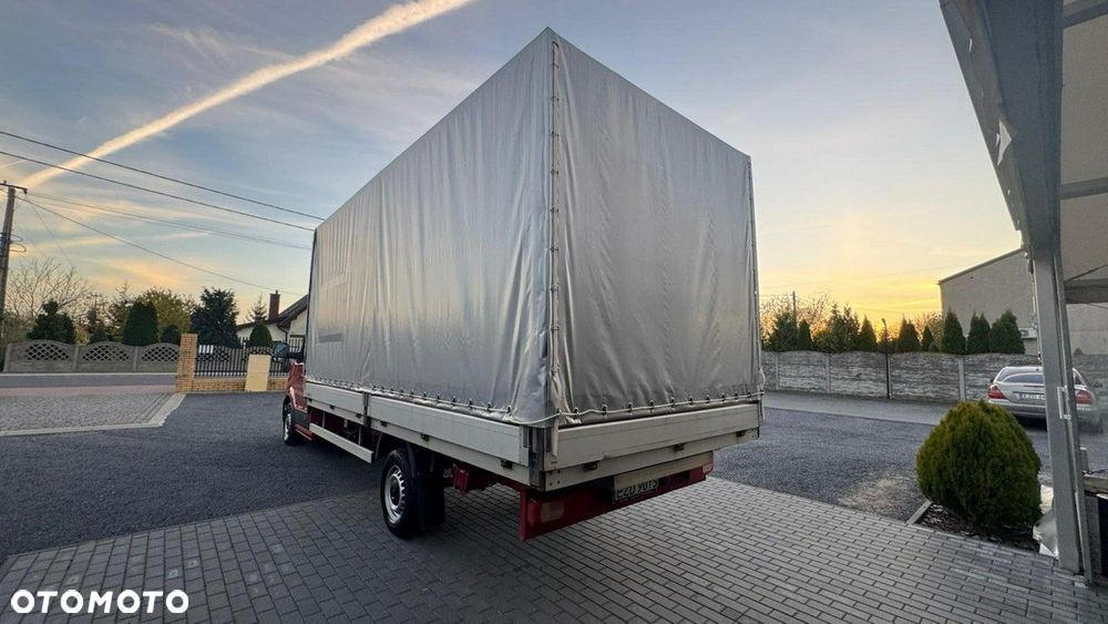 Volkswagen Crafter - 25