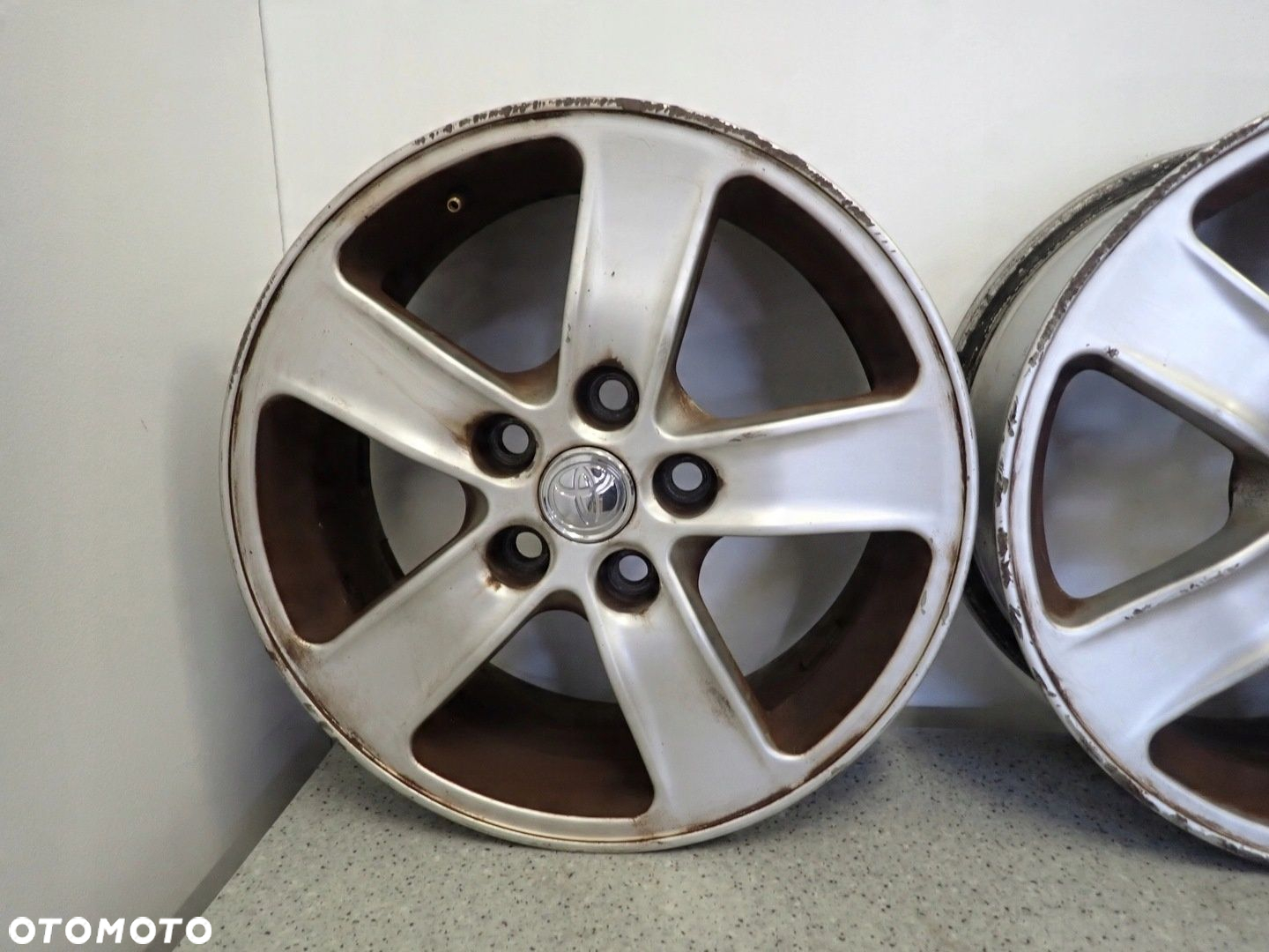 TOYOTA COROLLA VERSO 04-08 FELGI ALUMINIOWE KOMPLET 16"x6.5J 5x114.3 - 2